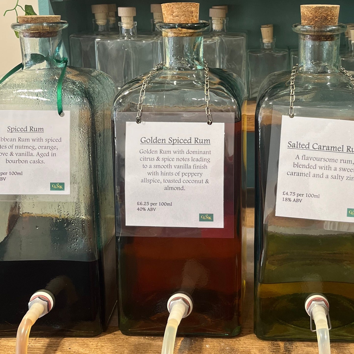 Golden Spiced Rum 40% ABV